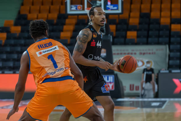 展现了强大 展现了强大